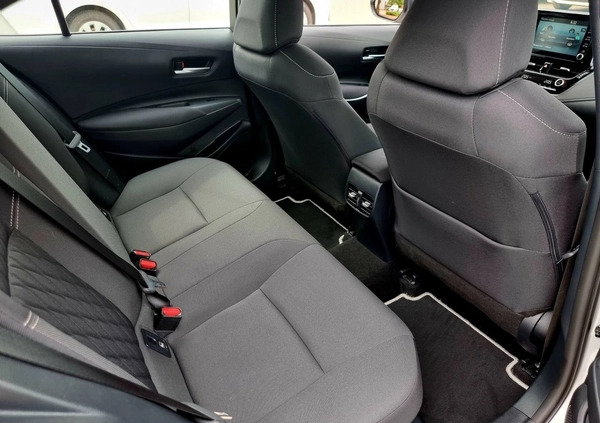 Toyota Corolla cena 89900 przebieg: 58361, rok produkcji 2021 z Rajgród małe 436